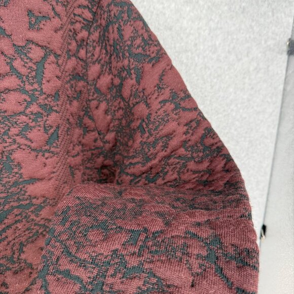 Lululemon Jacquard Multi-Texture Crew Neck Sweater Size 14 Red Merlot Black Wool - Picture 6 of 11